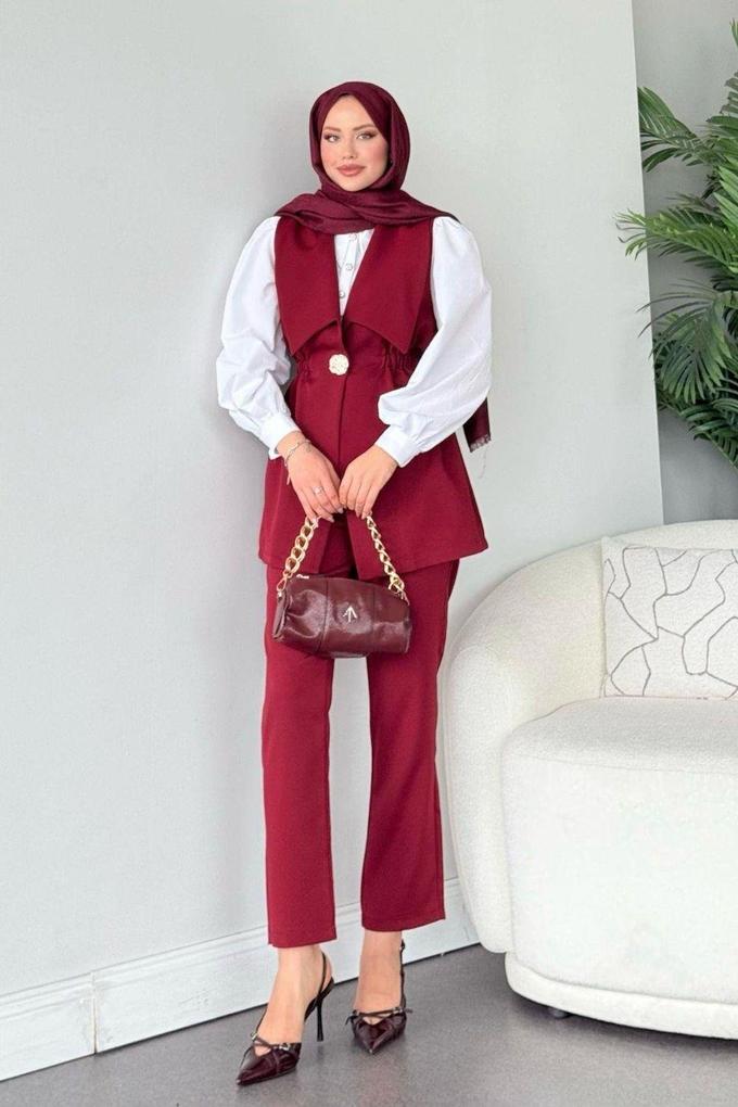 تألقي بإطلالة راقية لا تُقاوم! ✨👗