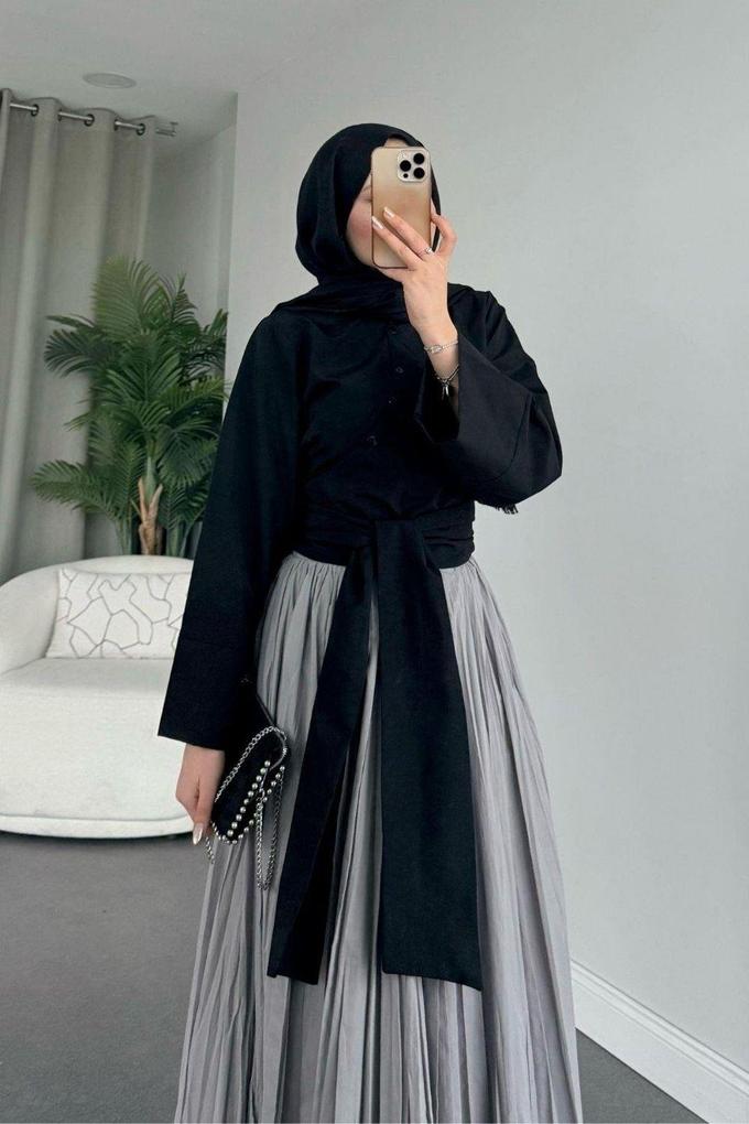 Chemise mi-longue avec ceinture