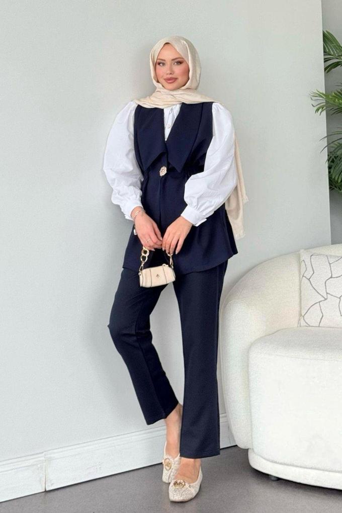 تألقي بإطلالة راقية لا تُقاوم! ✨👗