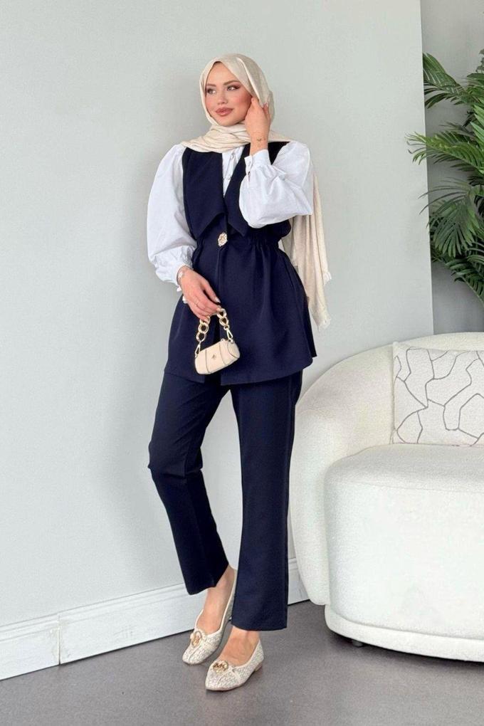 تألقي بإطلالة راقية لا تُقاوم! ✨👗