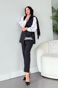 تألقي بإطلالة راقية لا تُقاوم! ✨👗