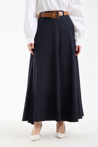 تنورة صيفية طويلة بحزام 🌿