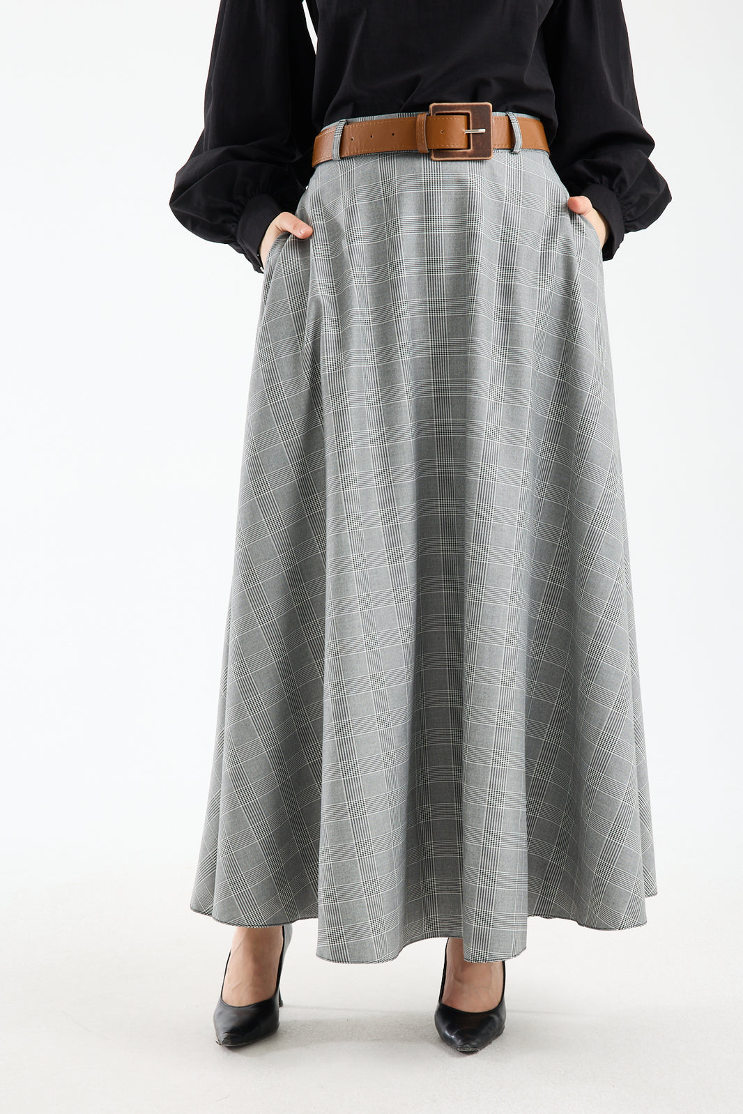 تنورة صيفية طويلة بحزام 🌿