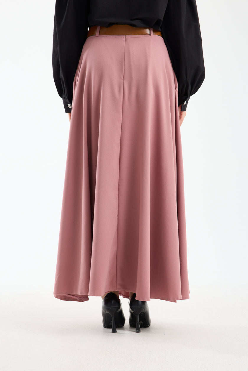 تنورة صيفية طويلة بحزام 🌿